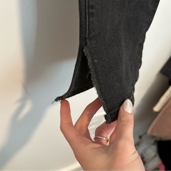 J brand rail break up black distressed skinny jeans split hem - Picture 11 of 12